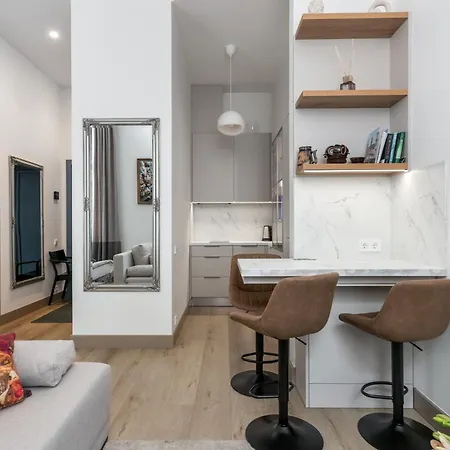 Studio, Premium Design 5 Min Old Town Self Check-in *
