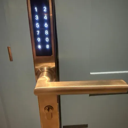 Studio, Premium Design 5 Min Old Town Self Check-in